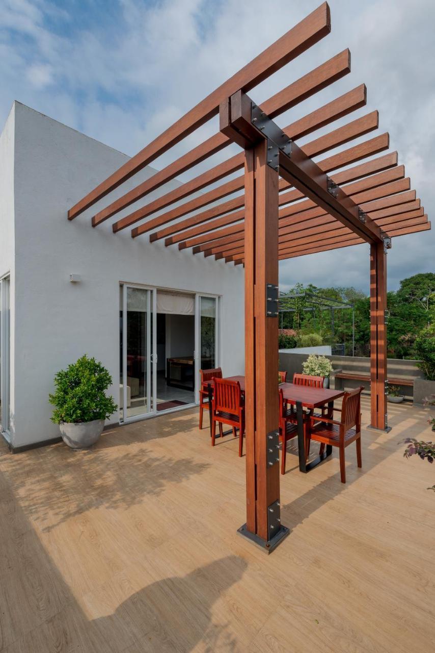 Hikka Hill Loft Apartamento Hikkaduwa Exterior foto